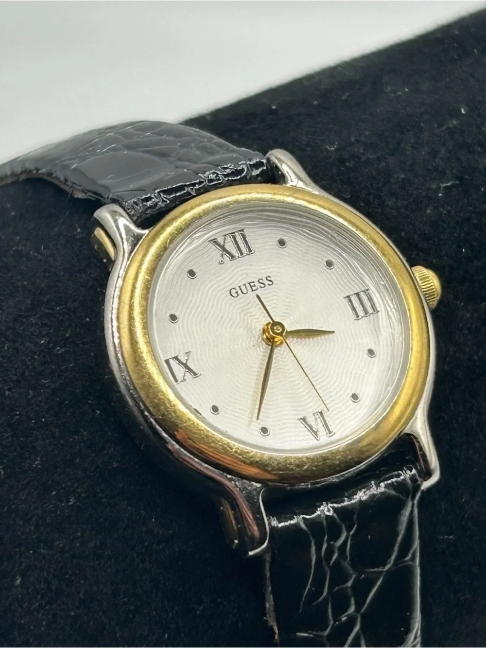 Vintage GUESS Women's Two-Tone Gold & Silver Round Leather Strap Watch - Black
